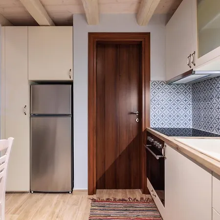 άρνη' κόρη του αιόλου 2 Appartement *