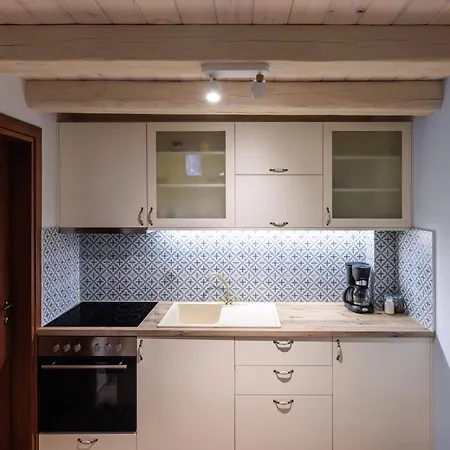Appartement άρνη' κόρη του αιόλου 2 Arnea